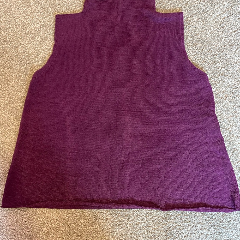 Eileen Fisher large sleeveless blouse in plum